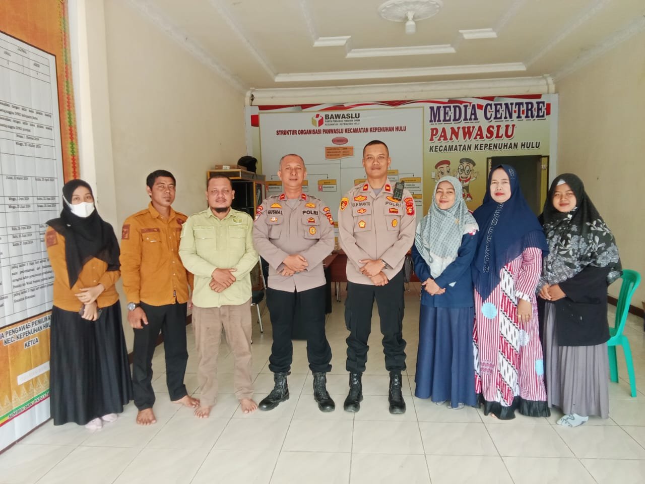 CSN Kapolsek Kepenuhan Dengan Panwaslu Dalam Mewujudkan Pemilu Damai 2024